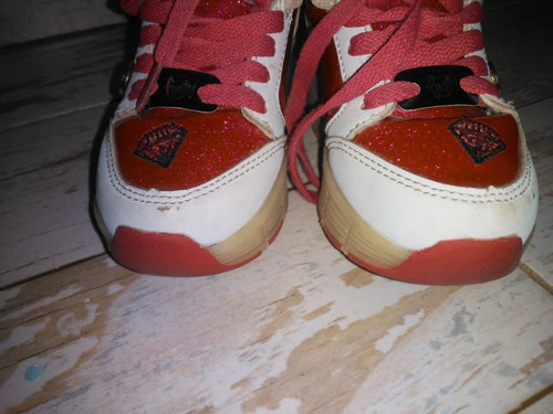 Zapatillas De Niña Con Luces Y Rueditas