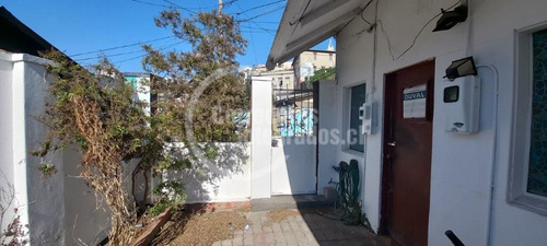 Casa En Venta Valparaíso, Gran Potencial Vivir O Inversión