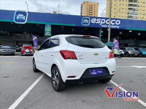 Chevrolet Onix 1.4 MPFI LTZ 8V FLEX 4P MANUAL