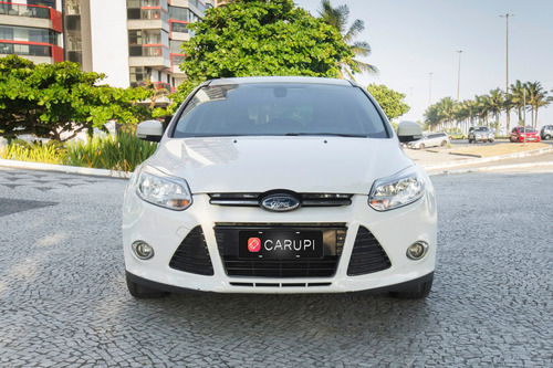 Ford Focus Hatch Titanium Plus 2.0 16v Powershift