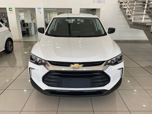 Imagen 8 de 16 de Chevrolet Tracker Turbo Ls Mecánica 2023 - Entrega Inmediata