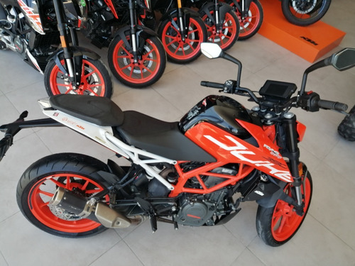 Imagen 2 de 12 de Ktm Duke 390 Usada