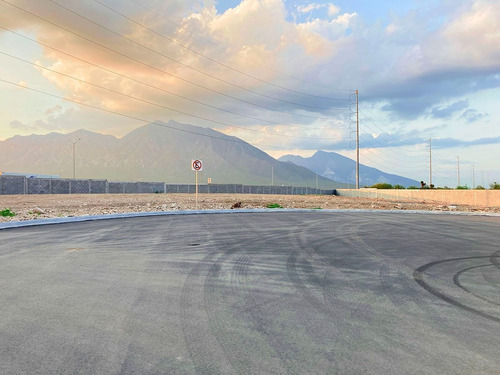 Imagen 2 de 10 de Terreno Industrial En Venta En García