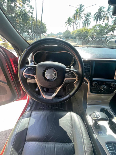 Imagen 6 de 13 de Jeep Grand Cherokee Limited 4g 4x4