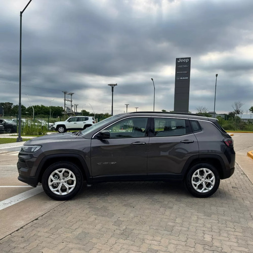 Jeep Compass 1.3 Sport At6