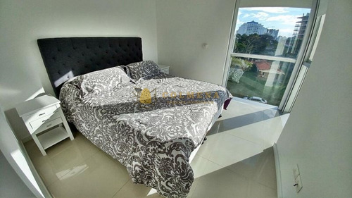 Apartamento En Venta Playa Brava 2 Dormitorios- Ref: 3819