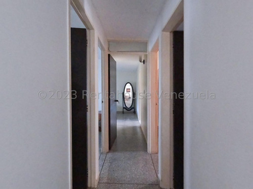 Imagen 17 de 30 de Apartamento En Venta En La Mora Cabudare Lara ++23-18961 */m.e.c - R-a-h N° +0-4-2-4- 5.5.6. 5.7. 5.9 *--**