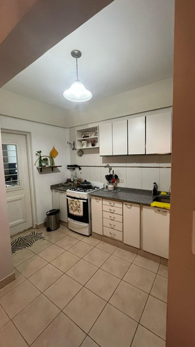 En Venta Casa De Dos Dormitorios En Barrio Bernel