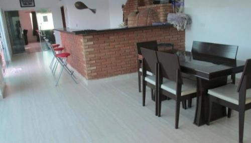 Imagem 10 de 14 de Casa Em Itanhaém Lado Praia Com Piscina, Área Gourmet 6 Vaga