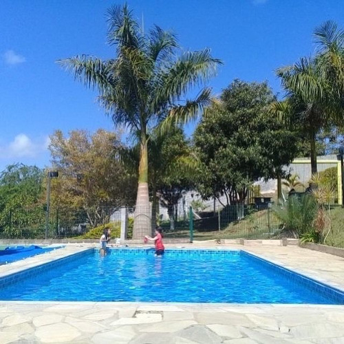 Imagem 3 de 9 de C02-vendo Chácara Em Ibiúna Com Piscina E Fogão A Lenha!!