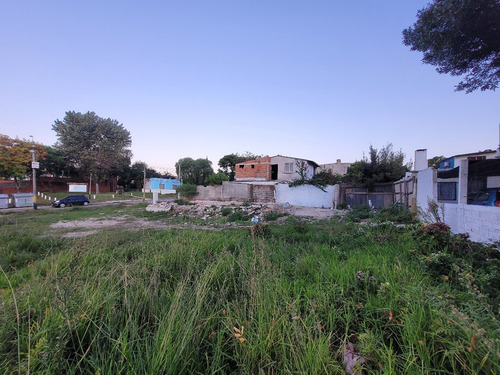 Imagen 4 de 9 de Terreno Esquina Venta Bella Italia
