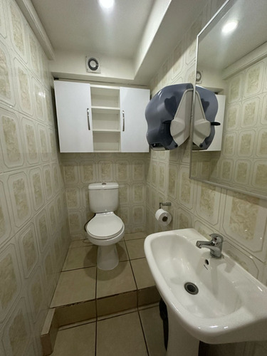 Arriendo Oficina 5 Privados, Sala De Reuniones, 2 Baños