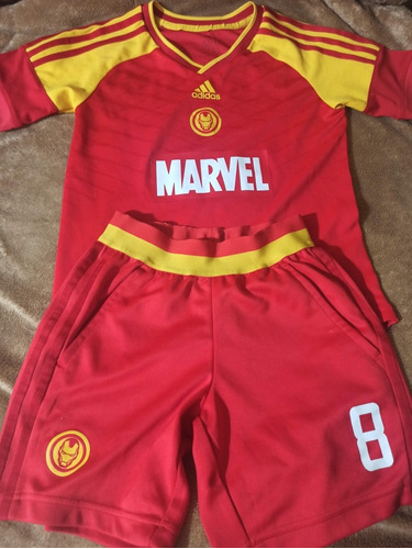 Conjunto Deportivo adidas Niños Tony Stark Iron Man Avengers