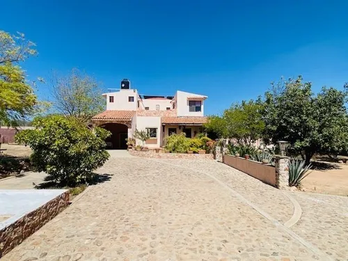 Casa Con Alberca En Venta En Tequisquiapan