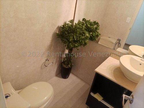 Imagen 11 de 13 de Espacioso Apartamento En Venta Colinas De Los Ruices 23-9067