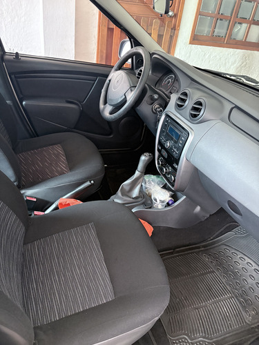 Renault Logan 1.4 Entry Familier Fii