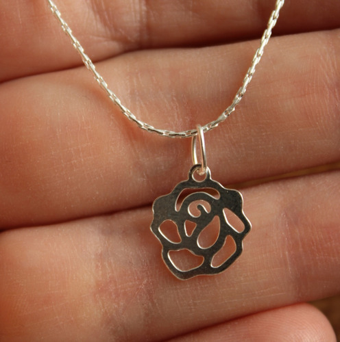 Imagem 5 de 10 de Pingente Rosa Flor + Corrente 45 Cm Prata 925