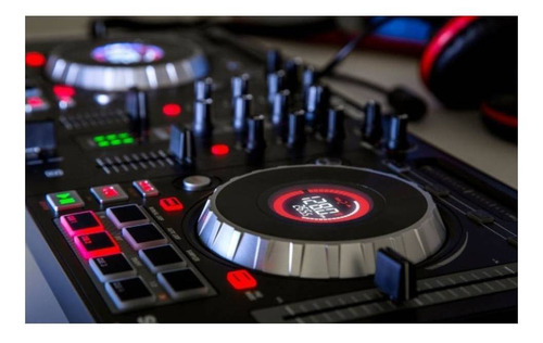 Controlador Dj Mixtrack Platinum Fx Numark