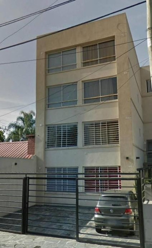 Imagen 1 de 6 de Departamento En Venta En Moron Centro