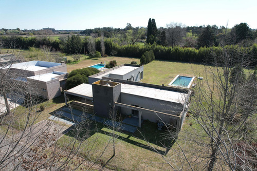 Casa En B° Privado San Joaquin