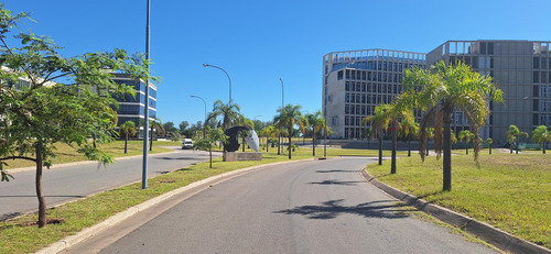 Deposito Mas Oficina En Alquiler Parque Empresarial Aeropuerto