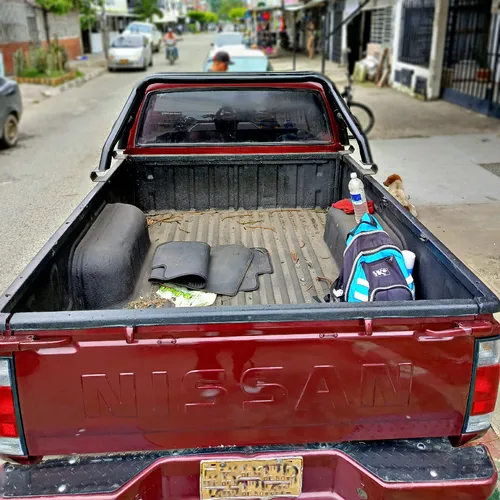 Nissan D21 2.4 4x2