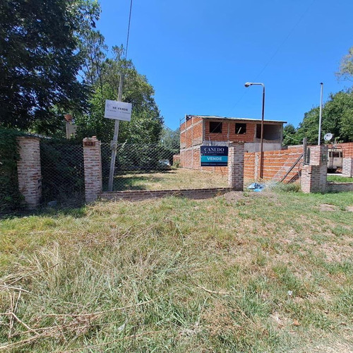 Lote En Venta De 300m2 Ubicado En Tristán Suárez