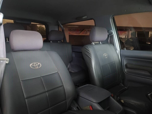 Imagen 6 de 10 de Toyota Meru