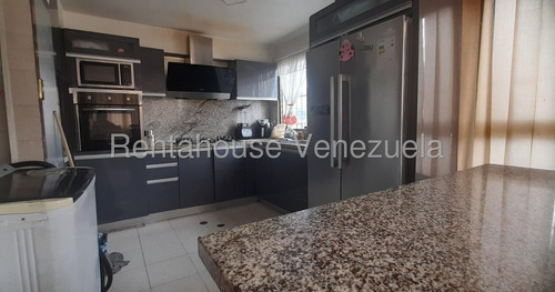 Venta De Apartamento En Altagracia Cl Mls 26-285