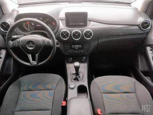 Imagen 15 de 15 de Mercedes-benz Clase B 2013 1.6 B200 City 156cv W246