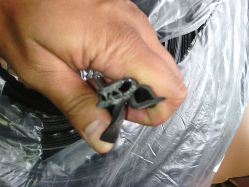 Imagen 5 de 6 de Goma De Maleta Chevrolet Nova