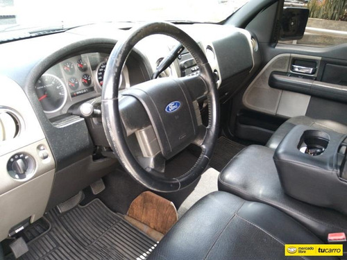 Ford F-150 Automática