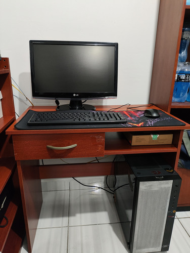 Pc Con I7 4790 En Deepcool Matrex55 Incluye Monitor LG 20 . (Usado)