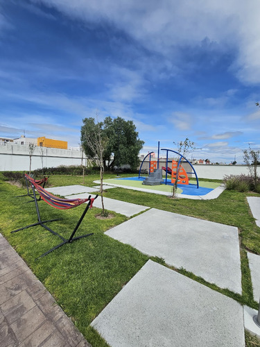 Casa En Tizayuca De 3 Recamaras, Con Terraza Y Alberca En Amenidades, Agende Su Cita, Sera Un Placer Atenderlos.