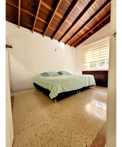 Gran Casa Para Venta En Poblado Campestre