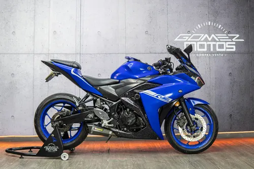 Yamaha R3 320 2015