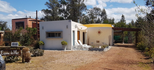 Casa En Alquiler En Santa Ana Con Aire Acondicionado