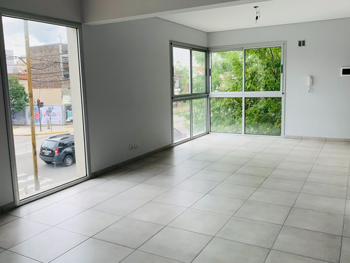 Imagen 6 de 13 de A Estrenar!! Semipiso Con Balcon De 55 M2