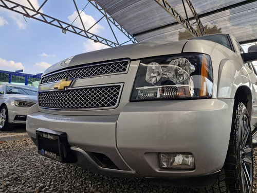 Chevrolet Tahoe E Suv Piel Cd 2a Fila Asientos 4x4 At