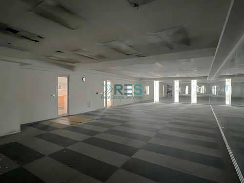 Local Comercial En Arriendo En Las Condes