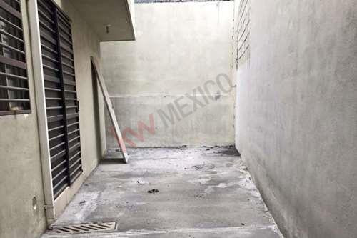 Imagen 11 de 25 de Casa En Venta Puerta De Hierro, Residencial Pedregal Sur
