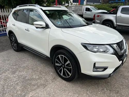 Nissan X-Trail 2.5 Exclusive 2 Row Cvt