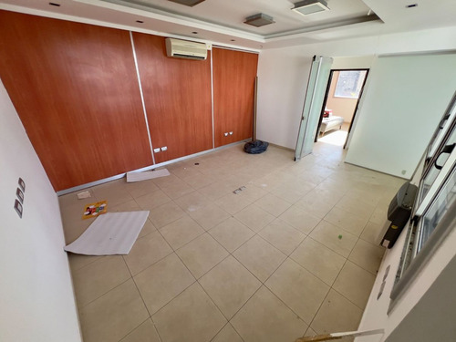 Venta Galpon Con Oficinas General Bustos