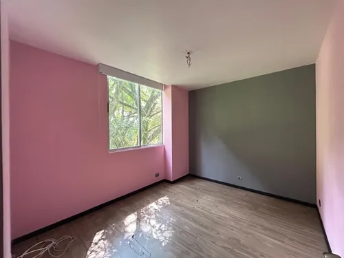 Apartamento En Venta En El Poblado. Cod V16957