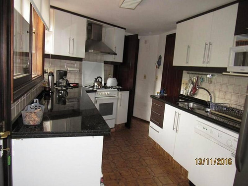 Imagen 9 de 10 de Id 1698 - Muy Buena Casa Con Piscina Y Parque. Con Acceso A Playa Brava.
