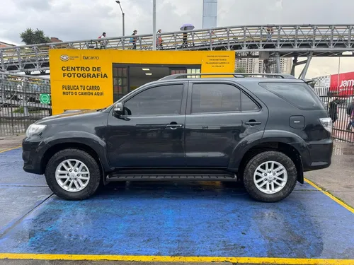 Toyota Fortuner Srv 3.0cc 4x4 Diesel Mt