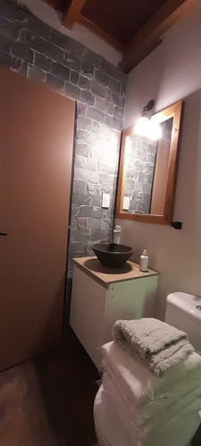 Imagen 4 de 7 de Alquiler Casa De Fin De Semana, En El Esclusivo Barrio Del Huerto Lujan De Cuyo, Cuenta Con Una Matrimonial Y Dos Camas Para Chicos, Para Dos Adultos Y Dos Menores! Valores Hasta El 31 De Diciembre.