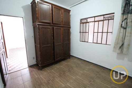Imagem 14 de 15 de Casa - Coração Eucarístico - Belo Horizonte - R$ 1.190,00 - 2567