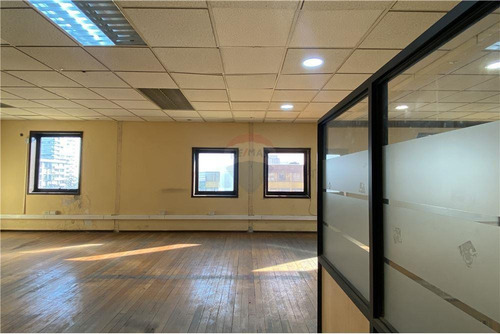 Imagen 11 de 30 de Planta De Oficinas De 860m2, Calle Aldunate, Temuco