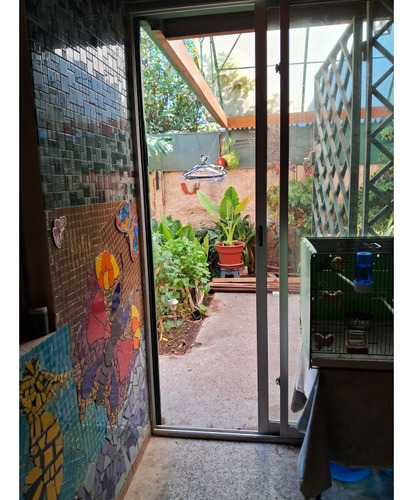 Impecable, Acogedora Y Segura De 67 Mts2 3d1b2e Con Patio
